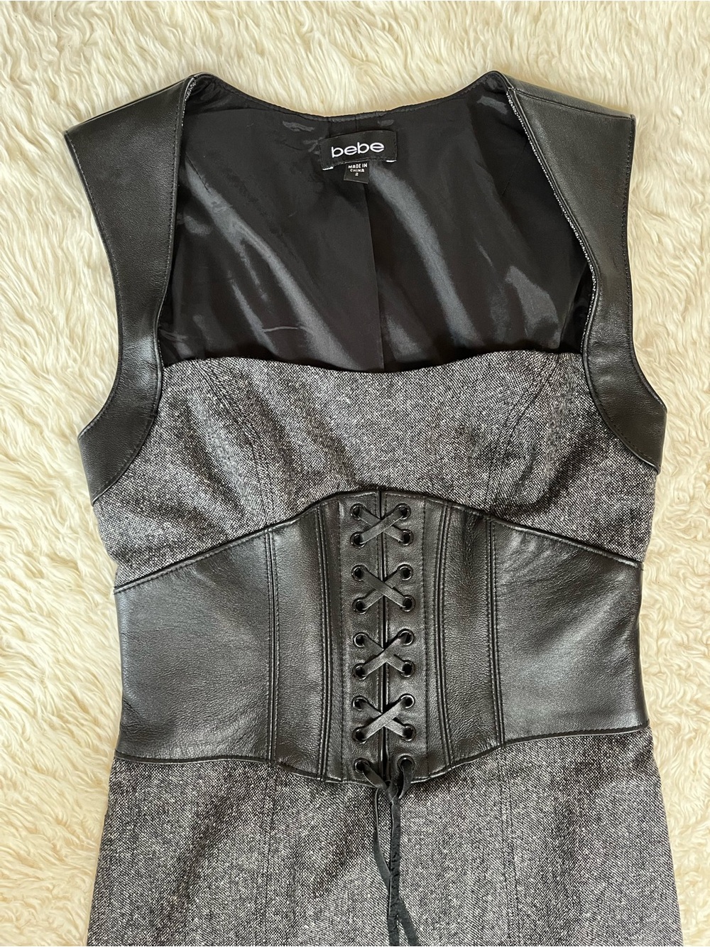 VTg Bebe Leather Wool Corset Dress Bodycon Size 2 Sleeveless - Picture 3 of 13